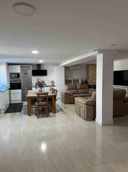 Вилла Casa Toja. Agradable Y Familiar. Vimianzo Экстерьер фото